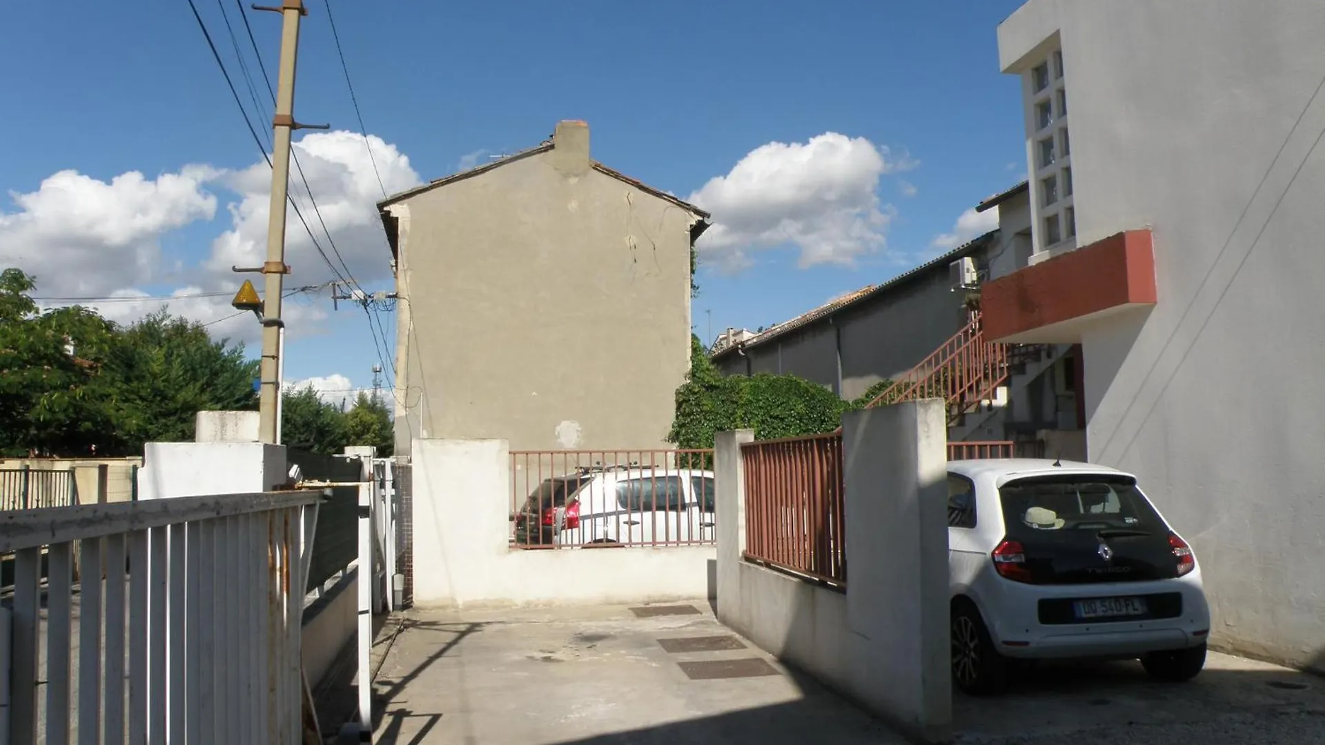 Appartement proche Centre Ville avec PARKING PRIVE Avignon
